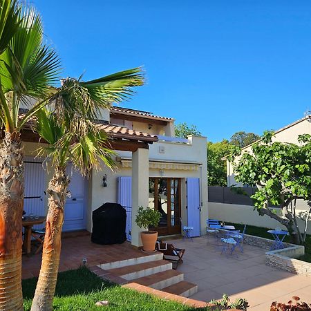 Au Pied Du Massif Des Costes Villa Pélissanne Kültér fotó